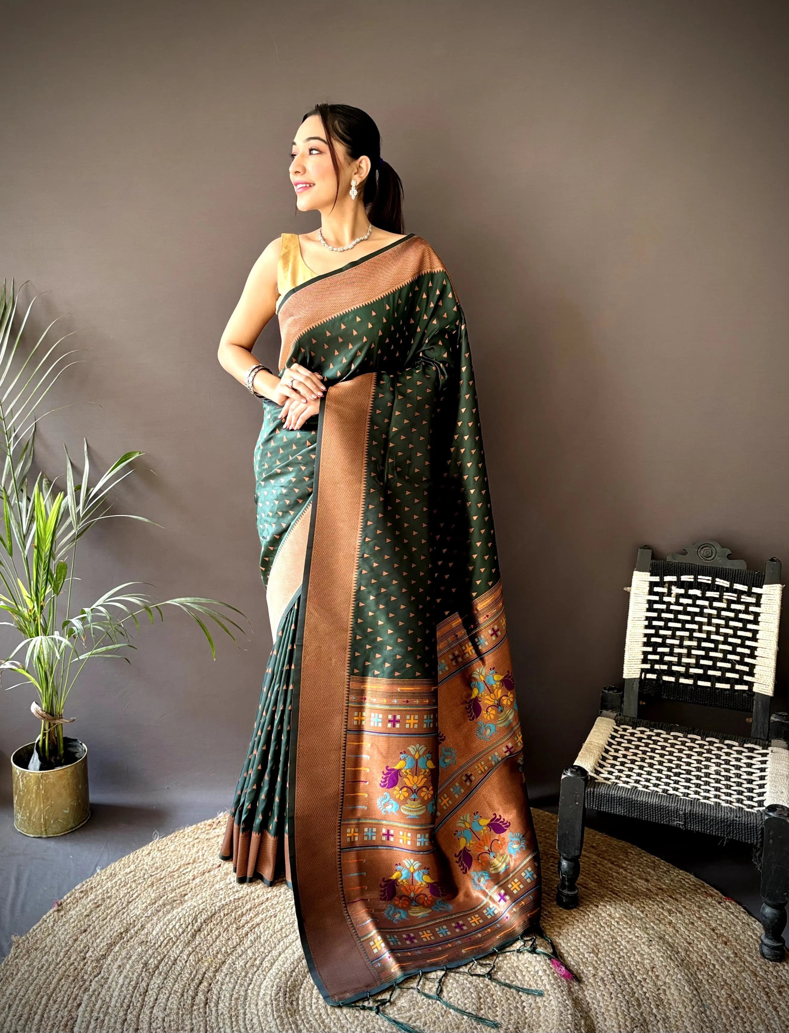 Pure Paithani Saree with Copper Zari & Designer Pallu – Soft Weave (Green)